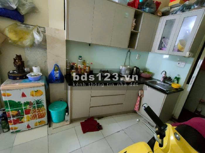 Bán nhà Quận 1, 3 tầng, hẻm 2m, gần Trần Nhật Duật, 33 m2, nhỉnh 4 tỷ.