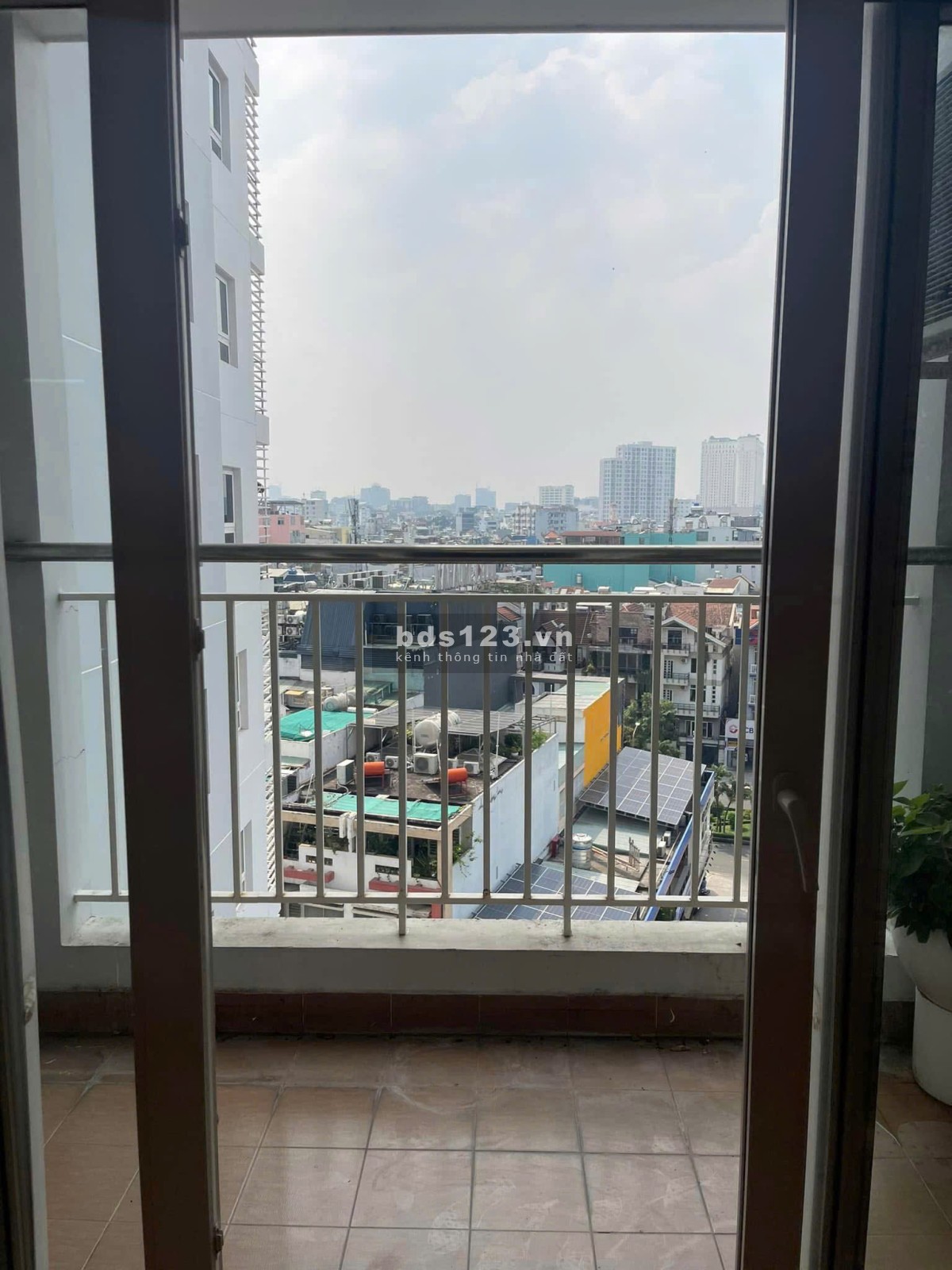 Chung cư Satra, Phan Đăng Lưu, PN: 117m2, 3p ngủ rộng, 2wc, 19tr/tháng.