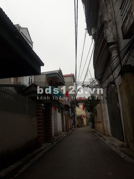 Bán nhà Hậu Dưỡng, Kim Chung, Đông Anh Ôtô chạy qua 40m², mặt tiền: 3m, 3 tầng, giá 4,35 tỷ