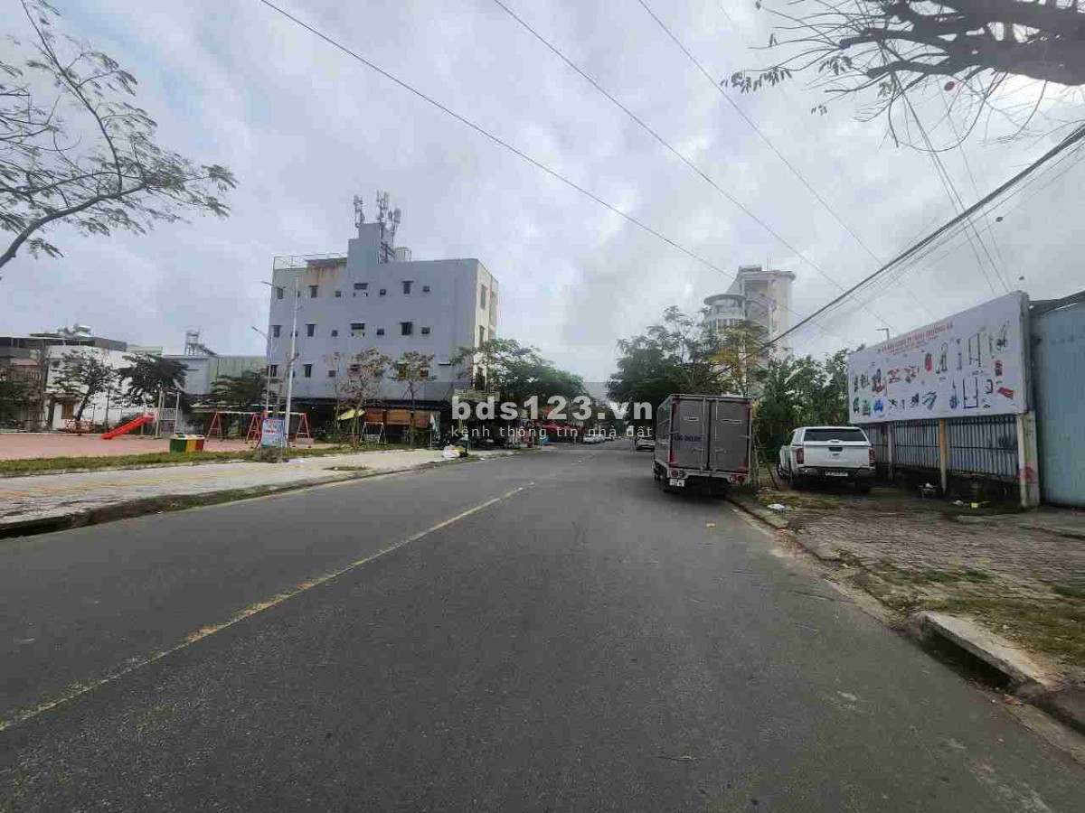 Siêu phẩm lô góc 247M2 - Đường 10,5M Trần Văn Trà - Hòa Xuân - Đà Nẵng - Chỉ 8.9 tỷ