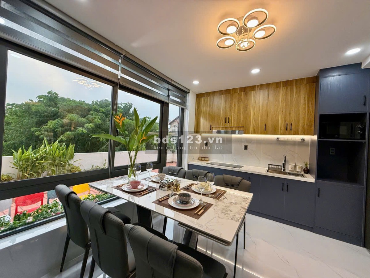 Độc lạ hiếm có - Bán căn hộ sân vườn tại Sky Garden 2 Phú Mỹ Hưng Q7
