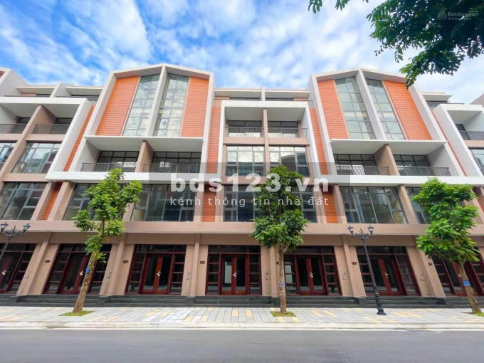 GIÁ SỐC! Căn Vịnh Tây VT4-36 Diện tích 68m2 giá 8,3 tỷ ngay chân chung cư với CHIẾT KHẤU cực sâu.