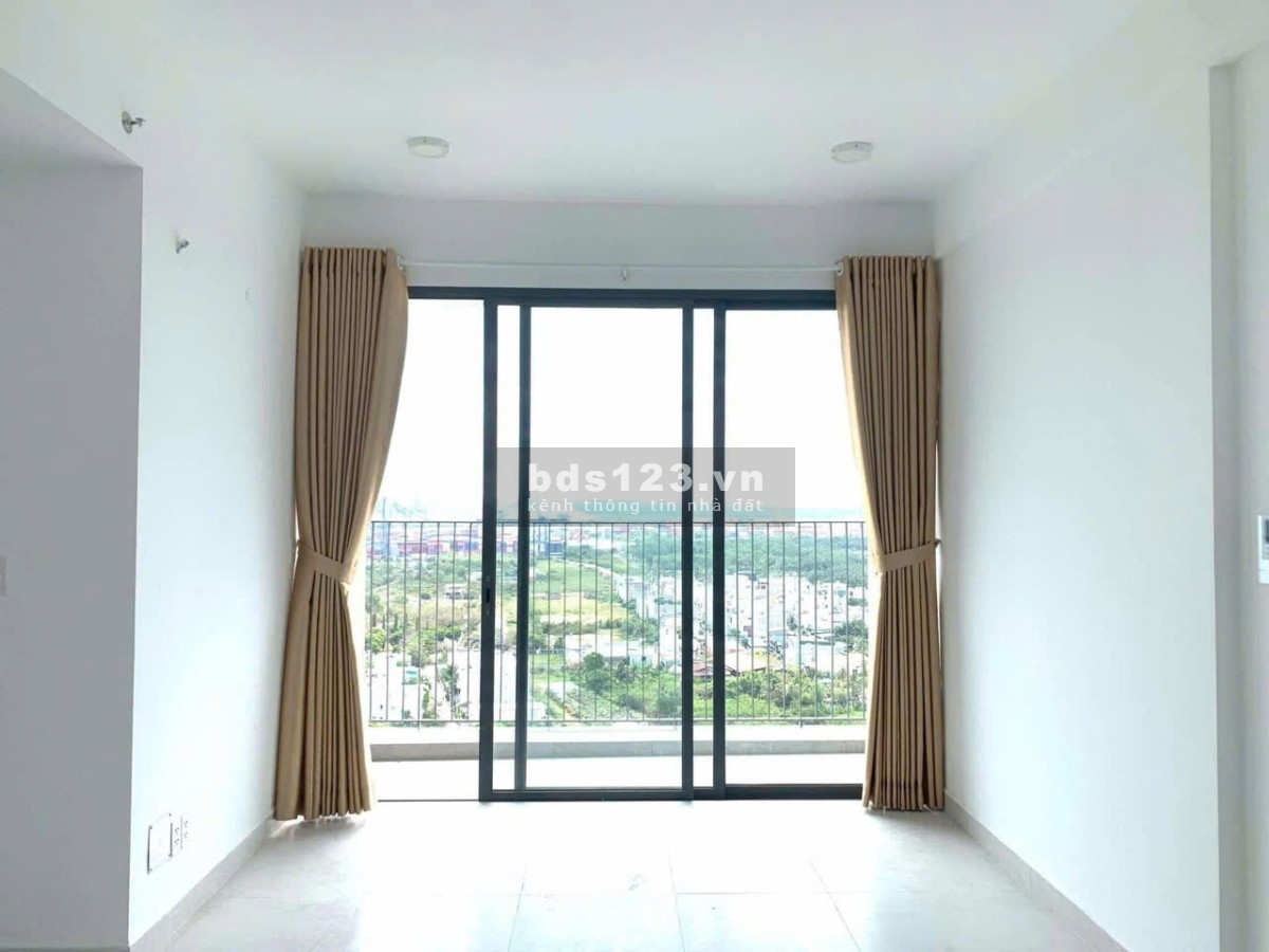 Chung cư Satra, Phan Đăng Lưu, PN: 3p ngủ, 140m2, ban công 20tr/th