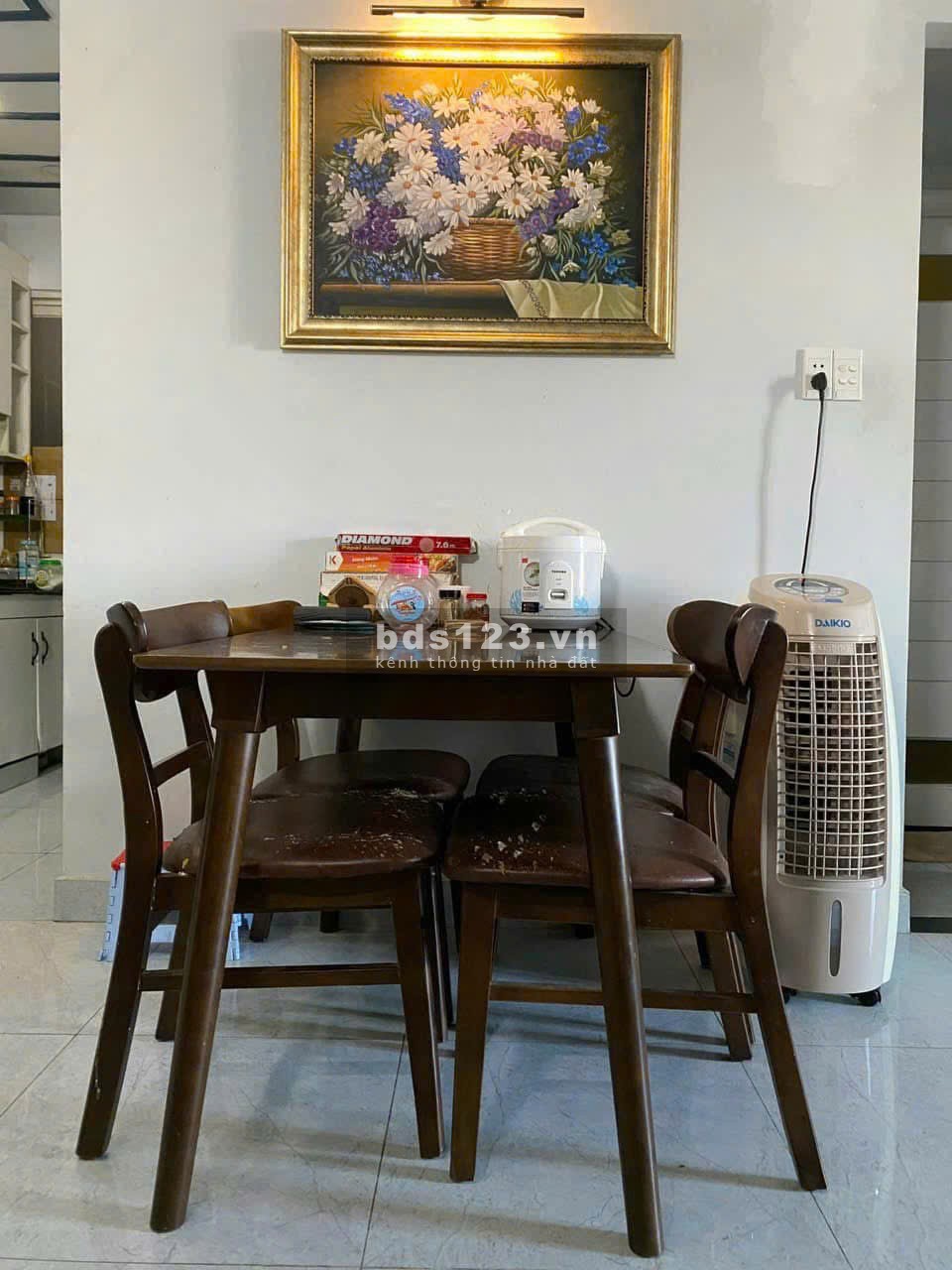 Chung cư Ông Ích Khiêm, P5, Q11: 14tr/tháng, 3p ngủ, nội thất 120m2