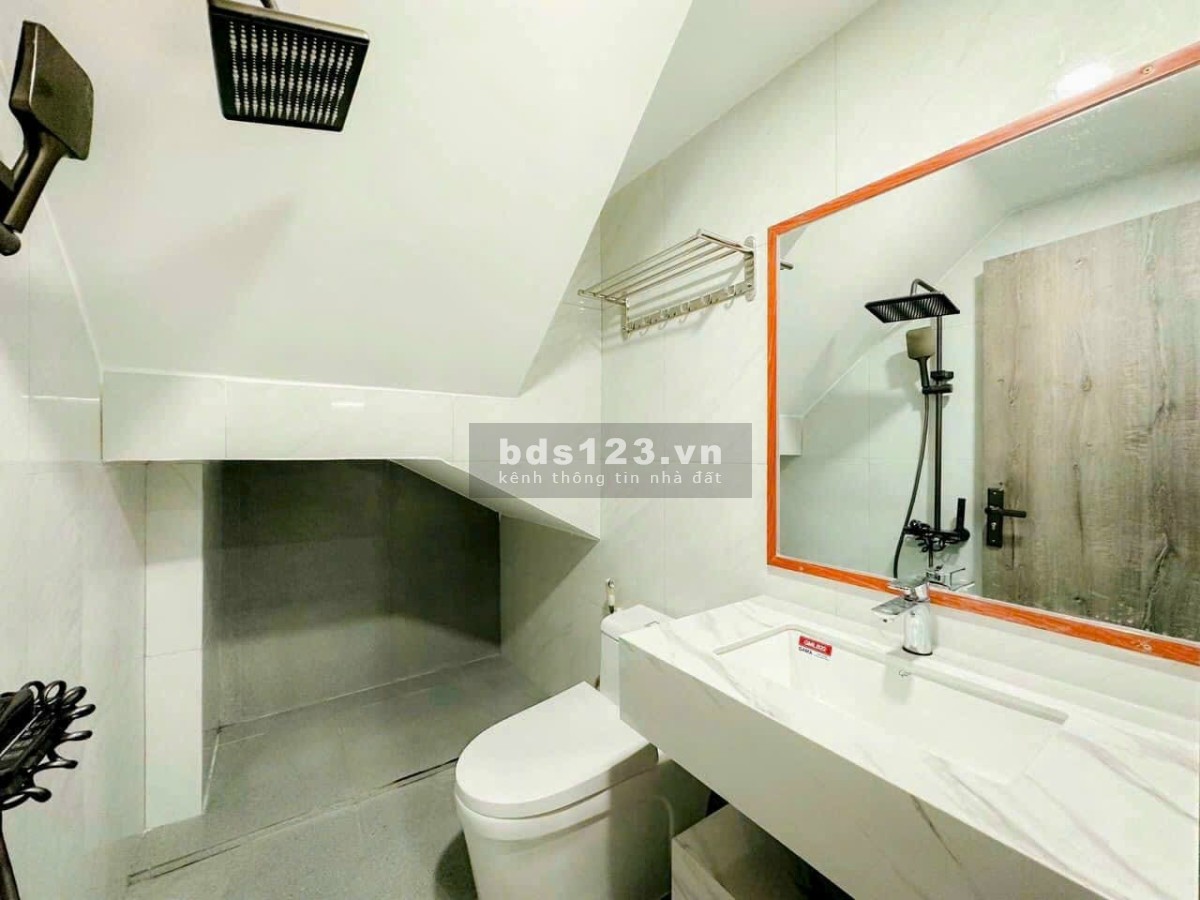 Cần tiền bán nhanh nhà đường hẻm Nguyễn Văn Luông, Quận 6, 55m2, 2 tỷ 180 triệu