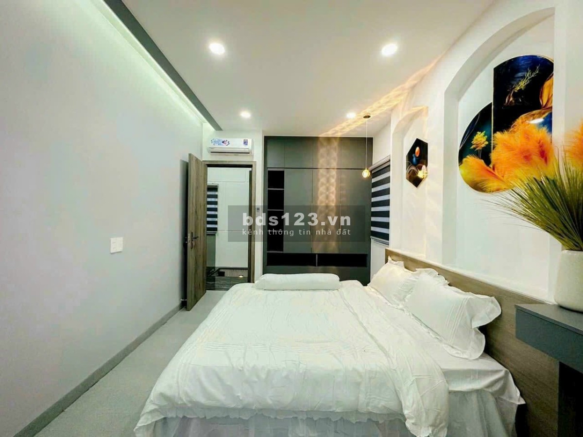 Cần tiền bán nhanh nhà đường hẻm Nguyễn Văn Luông, Quận 6, 55m2, 2 tỷ 180 triệu