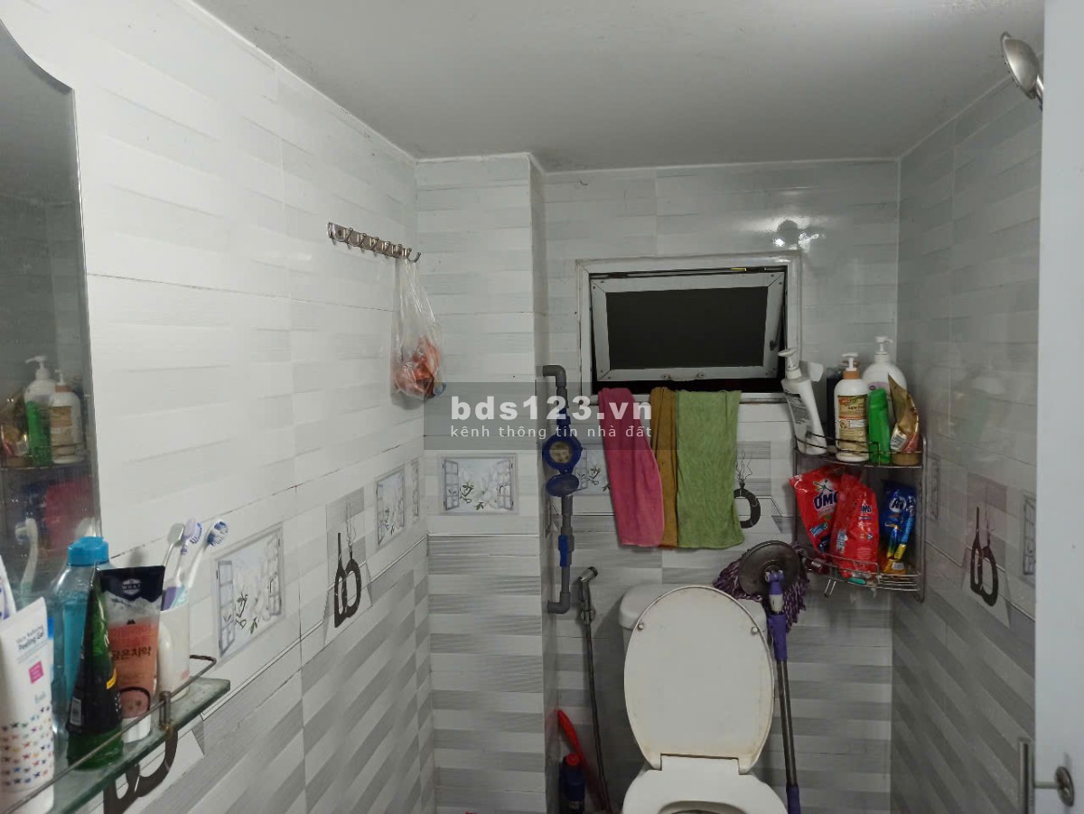 Tìm nam ở ghép - Gần ngã tư Hàng Xanh