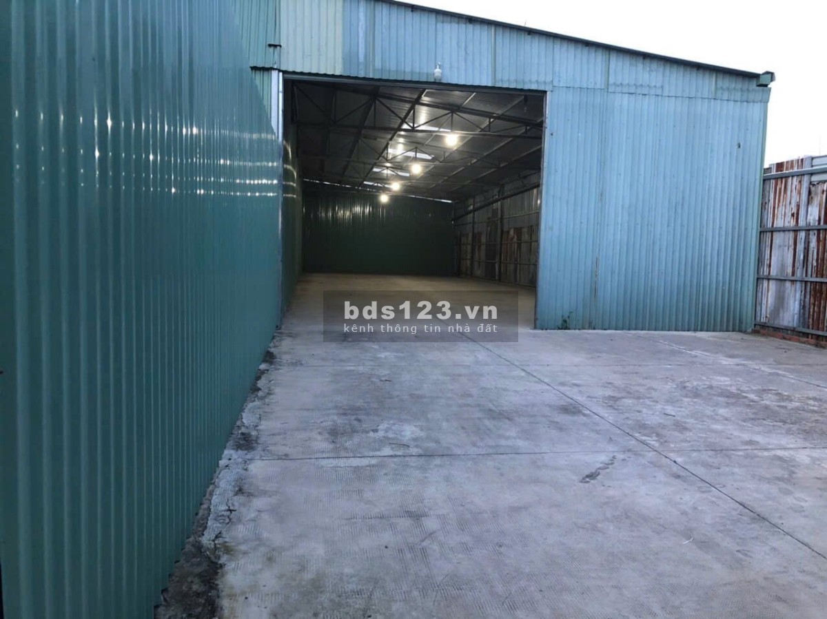 Cho thuê kho xưởng 400m2 - 800m2 gần đường Nguyễn Duy Trinh, Phú Hữu, Quận 9.