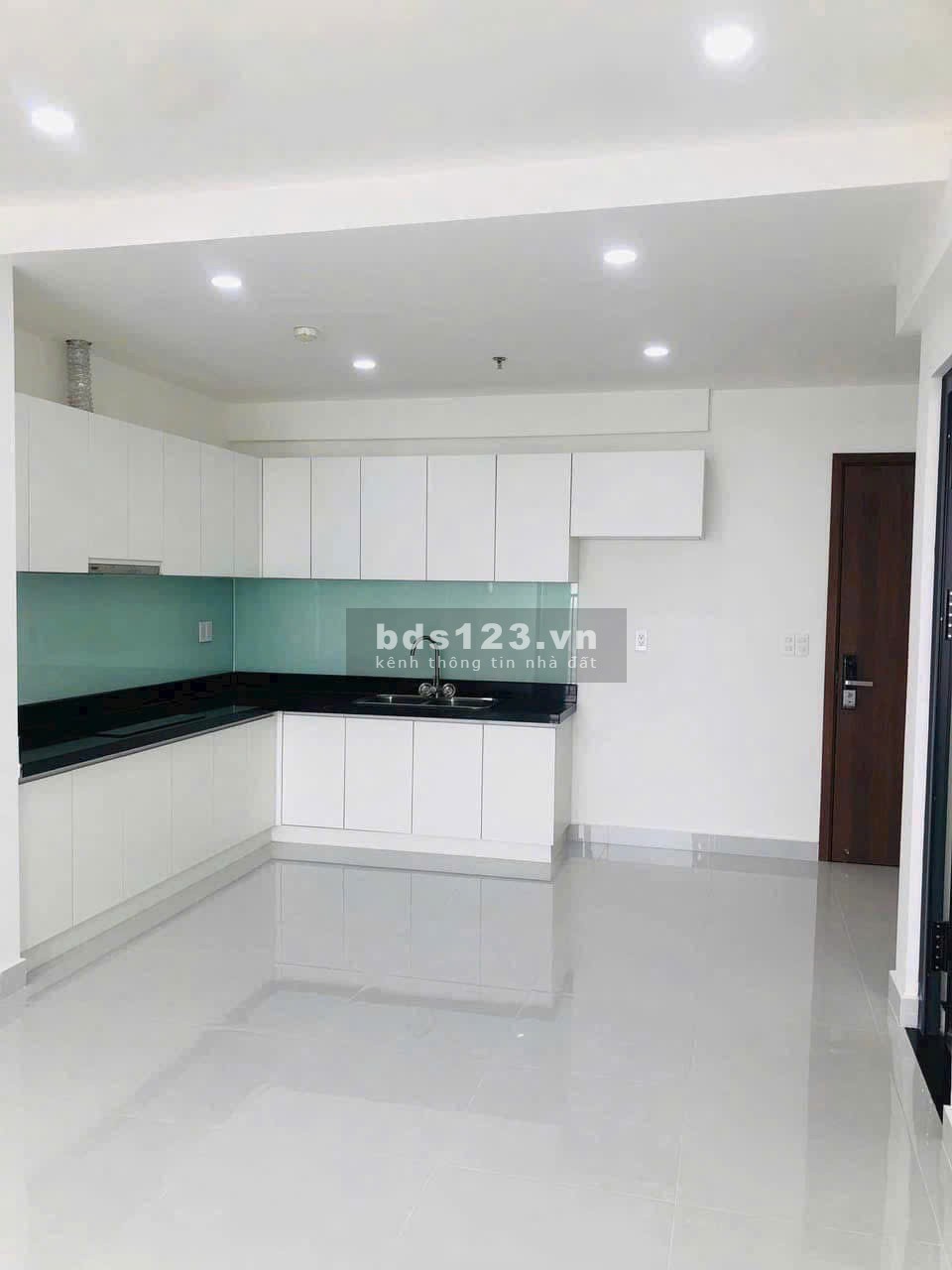 Chung cư PN Techcons,Hoa sứ, Phú NHuận: 115m2, 3p ngủ, 2wc, 19tr/tháng.