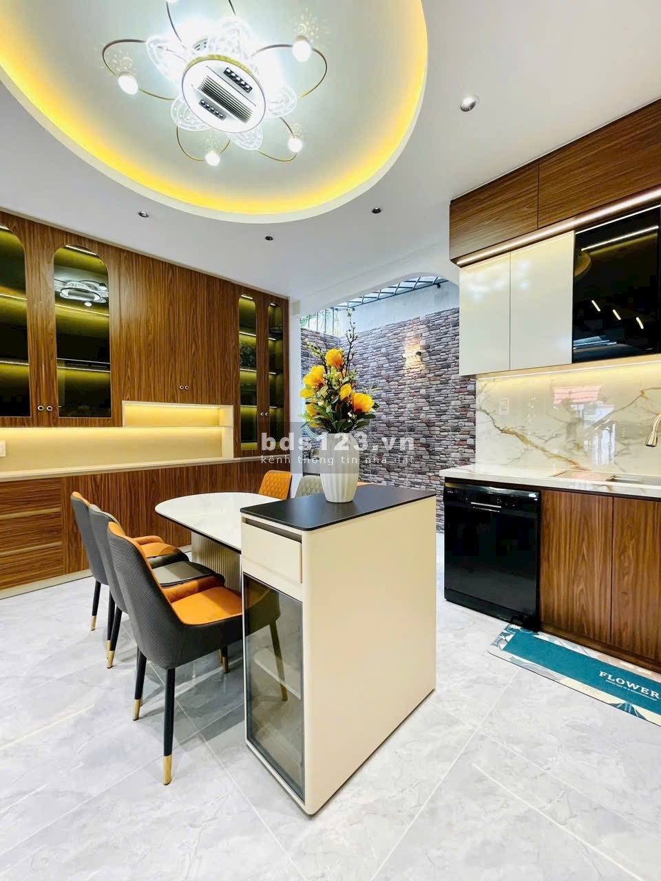 Bán Nhà Phố Đẹp Đường Phan Huy ích, Phường 15, Quận Tân Bình, Hồ chí Minh