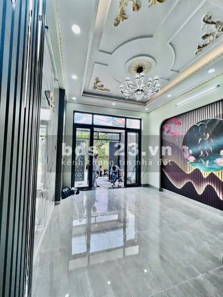 Đối diện Đông Tăng Long, Long Trường, Q9 - 3 lầu hoàn công - 60m² chỉ nhỉnh ít 5 tỷ