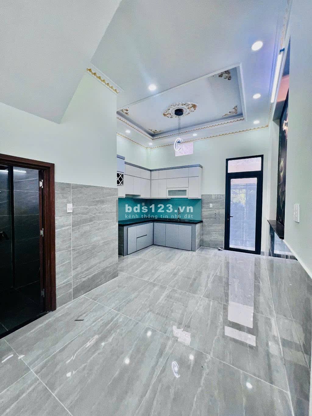Đối diện Đông Tăng Long, Long Trường, Q9 - 3 lầu hoàn công - 60m² chỉ nhỉnh ít 5 tỷ