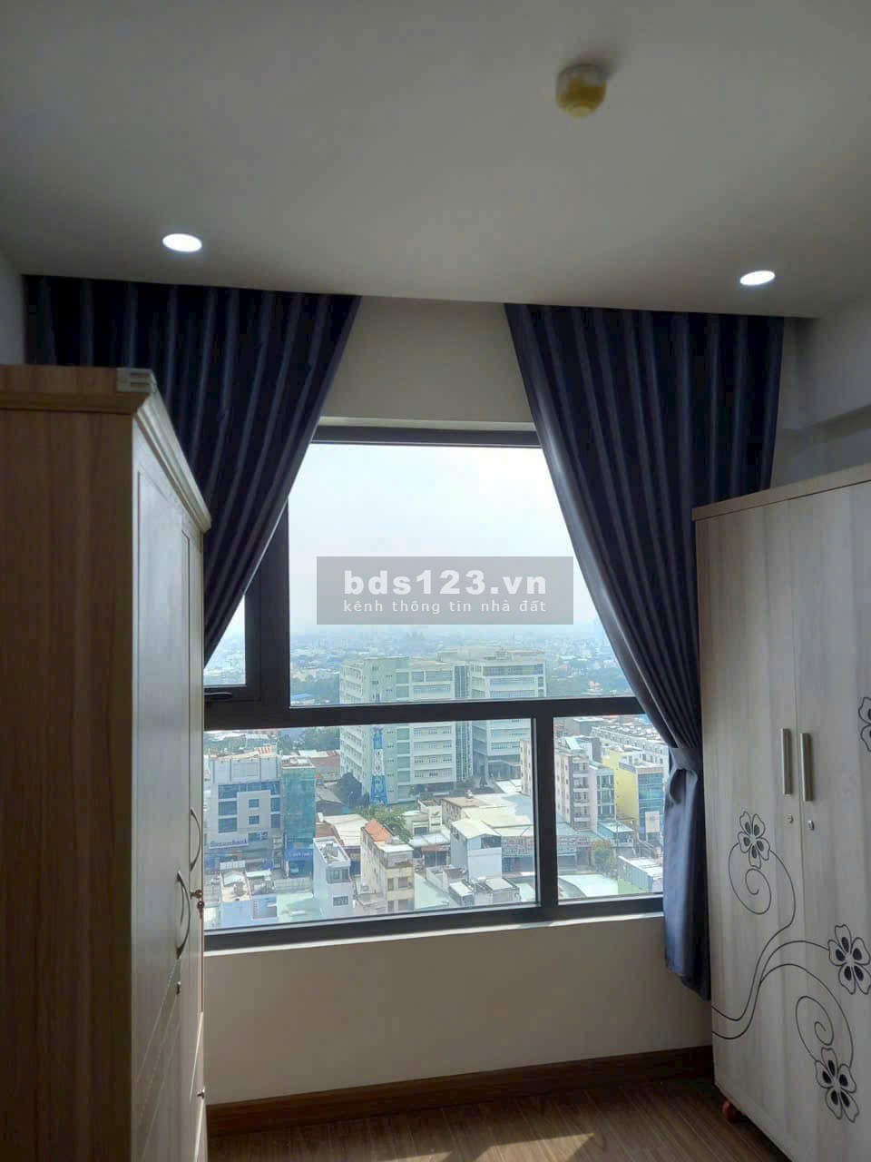 Chung cư PN Techcons,Hoa sứ, Phú NHuận: 115m2, 3p ngủ, 2wc, 19tr/tháng.