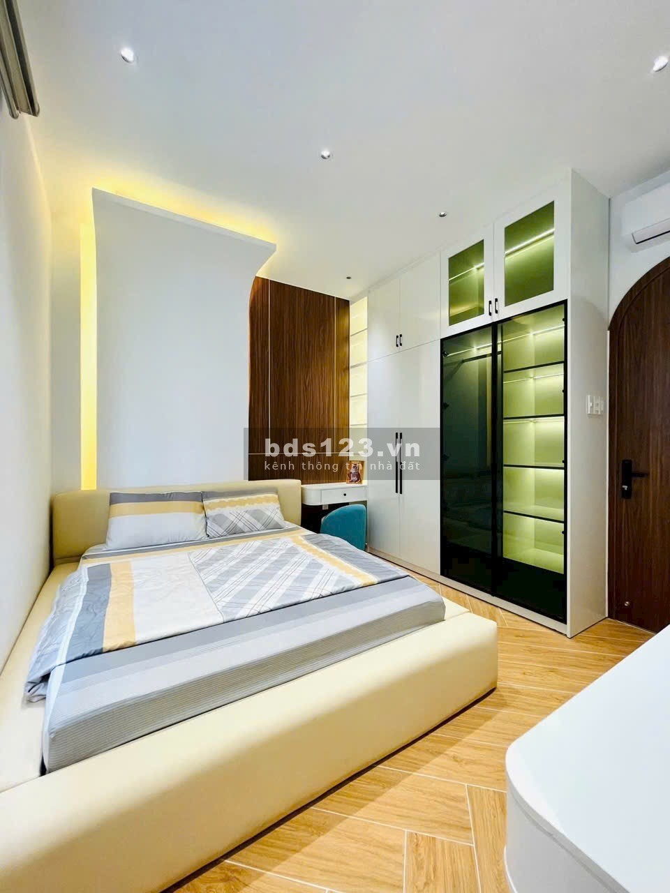 Bán Nhà Phố Đẹp Đường Phan Huy ích, Phường 15, Quận Tân Bình, Hồ chí Minh