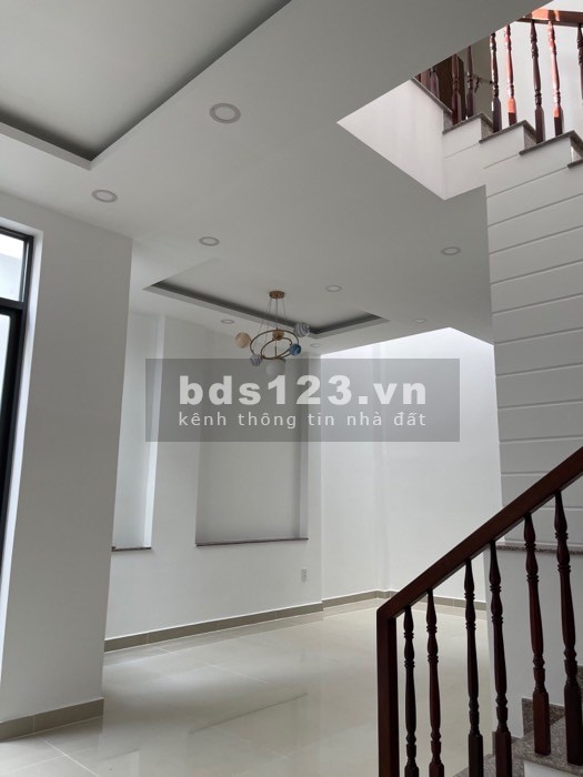 Bán nhà Phan Văn Hớn, Tân Thới Nhất, Q12 - 65m² - chỉ 3.95 tỷ