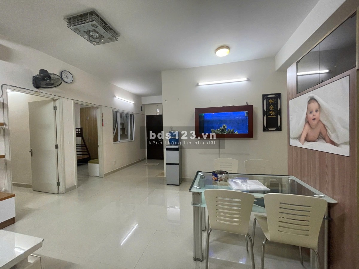 Carillon 1, Tân Bình: 97m2, 2p ngủ +, 2wc, NT giá 12tr/th