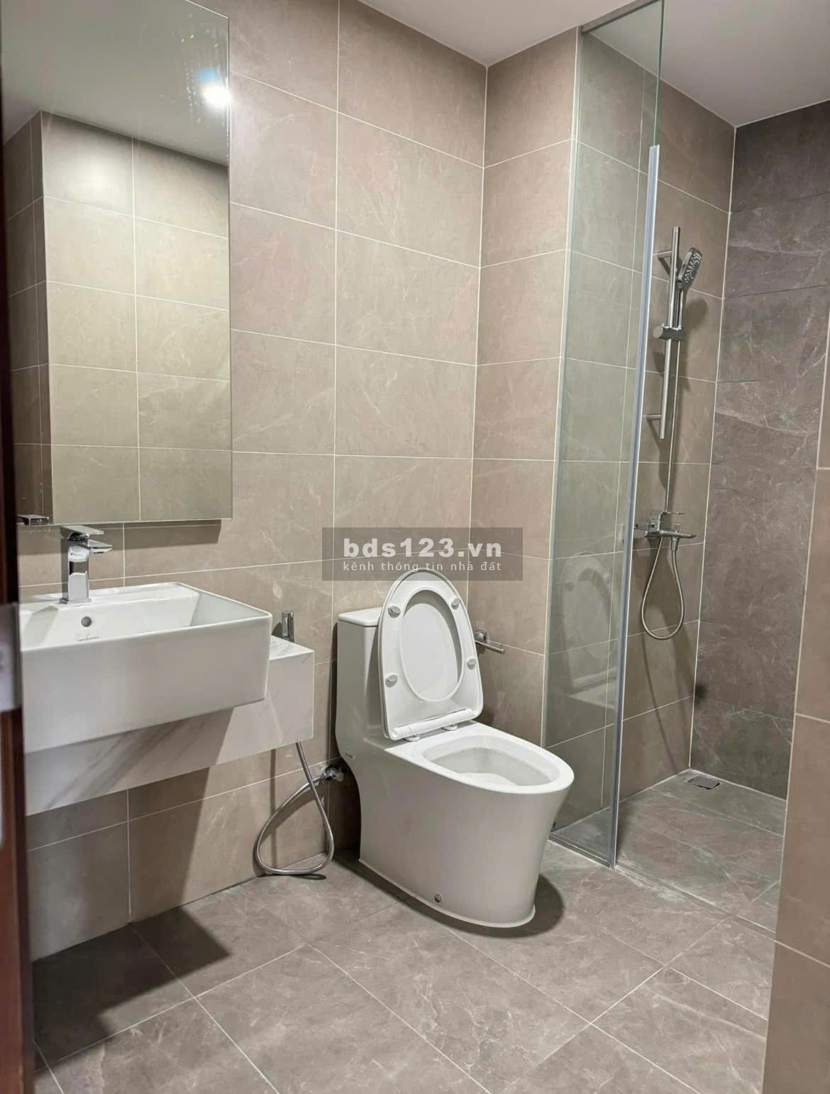Chung cư Orchard garden, 128 Hồng Hà, p9, Phú Nhuận, 127m2, 3PN, 19tr/tháng