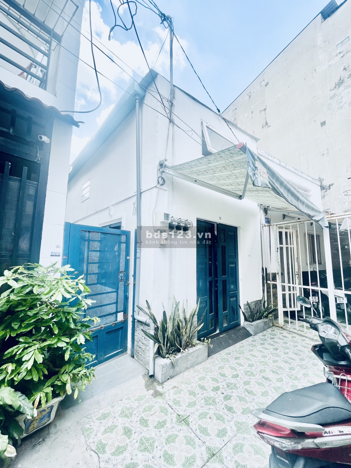 BÁN GẤP SIÊU PHẨM: 3 căn liền kề 1 trệt 1 lửng Nguyễn Thái Sơn, Dương Quãng Hàm P5, GV