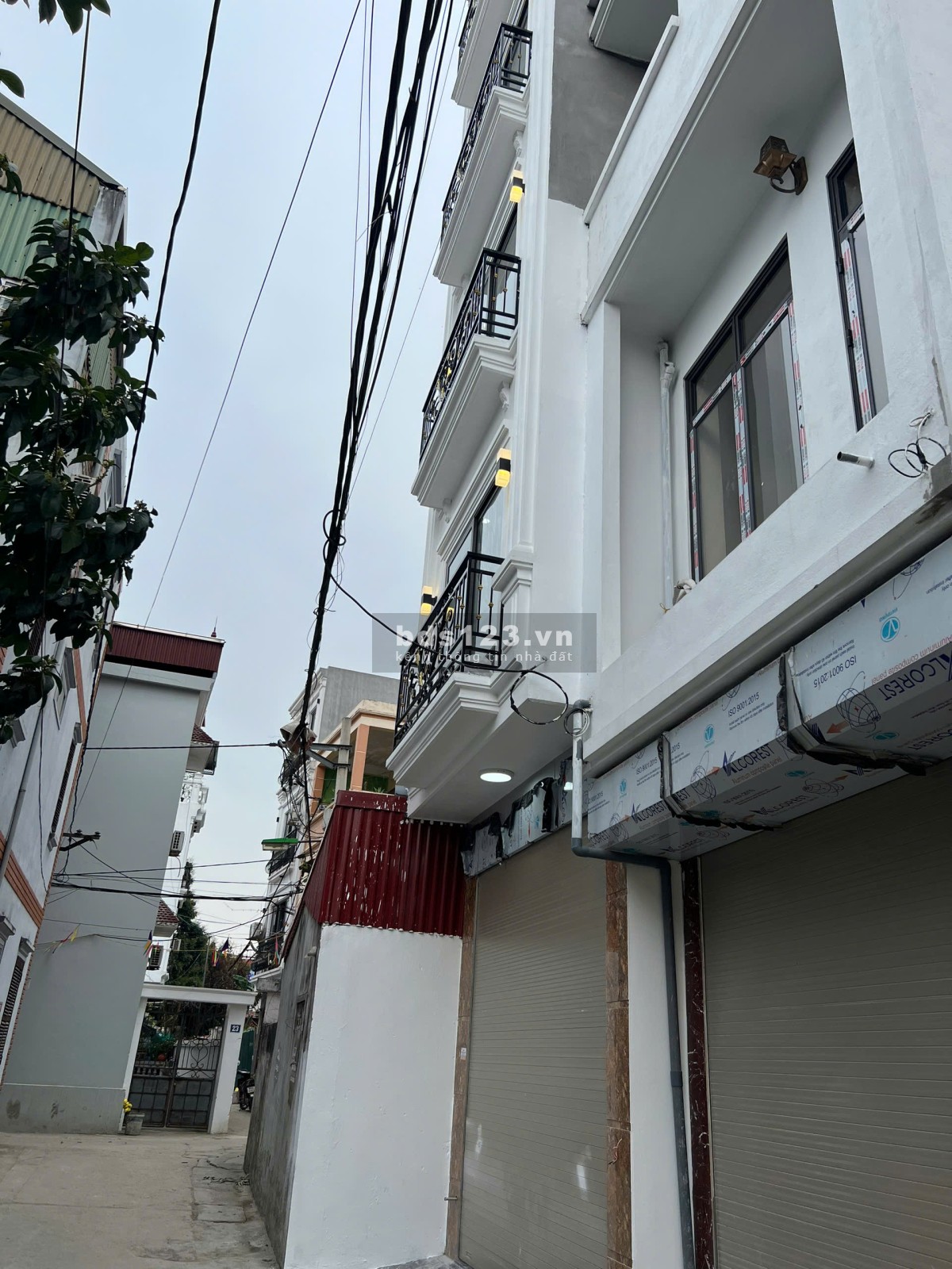 Bán nhà mới 5 tầng 4 ngủ, thiết kế hiện đại