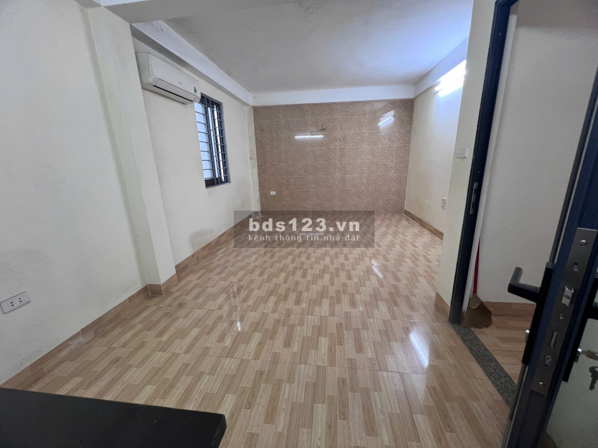 Cho thuê nhà trọ 30m2, 3,8 triệu, tại Số 29B, Ngách 91, Ngõ 185 Chùa Láng, Đống Đa, HN