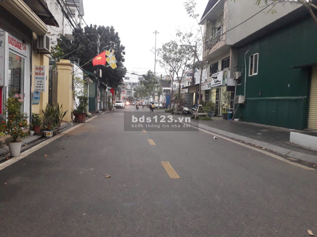 Bán nhà mặt phố tại Cổ Nhuế, 20 tỷ, 228.1m2, view đẹp, chính chủ, Đông Anh, Hà Nội