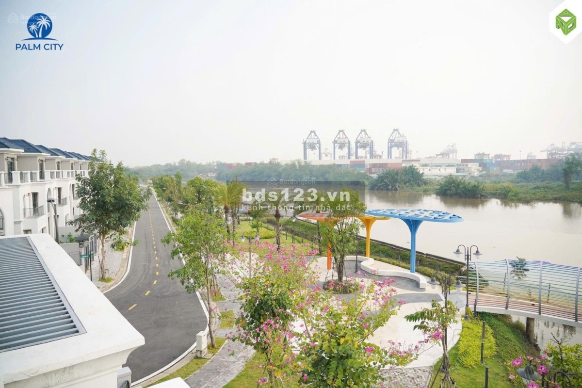Bán nhà phố 5X27, 3 phòng ngủ, 1 trệt 2 lầu (Palm City Novaland)