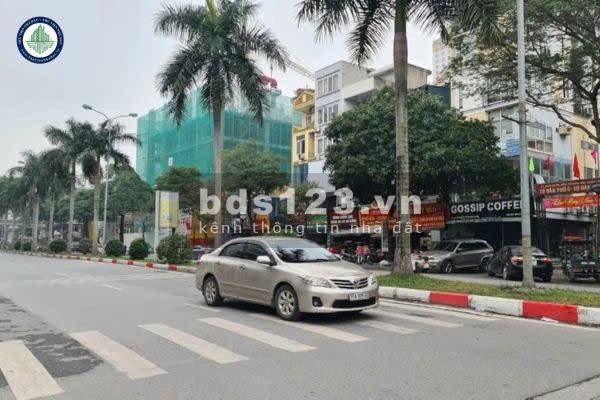 Chính chủ gửi bán LK Văn quán 97m2 x 5 tầng, Trục chính kinh doanh, 2 thoáng, 3 ô tránh, giá đầu tư