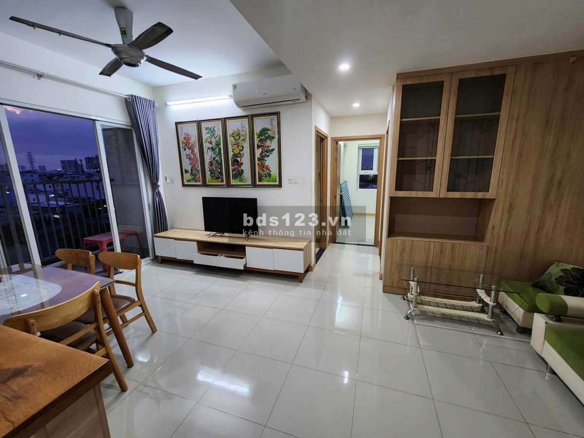 Chung cư 8x plus Trường Chinh, Q12: 71m2, 2p ngủ, 2wc, 8.5tr/th