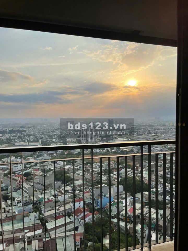 Chung cư Everich Lê Đại Hành, P15, Q11: 120m2, 2pn, 2wc, 18tr