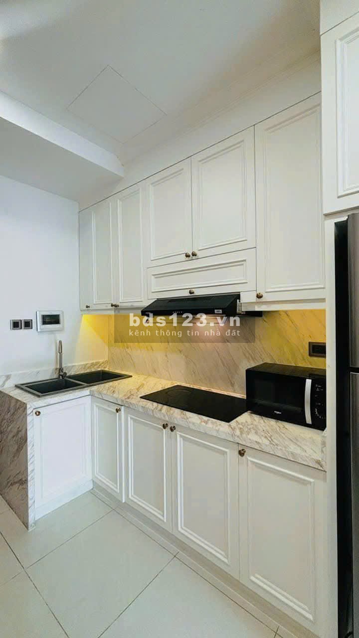 Chung cư Thuỷ Lợi, Nguyễn Xí, BT: 120m2, 3pn, 2wc, full nt 18tr/th
