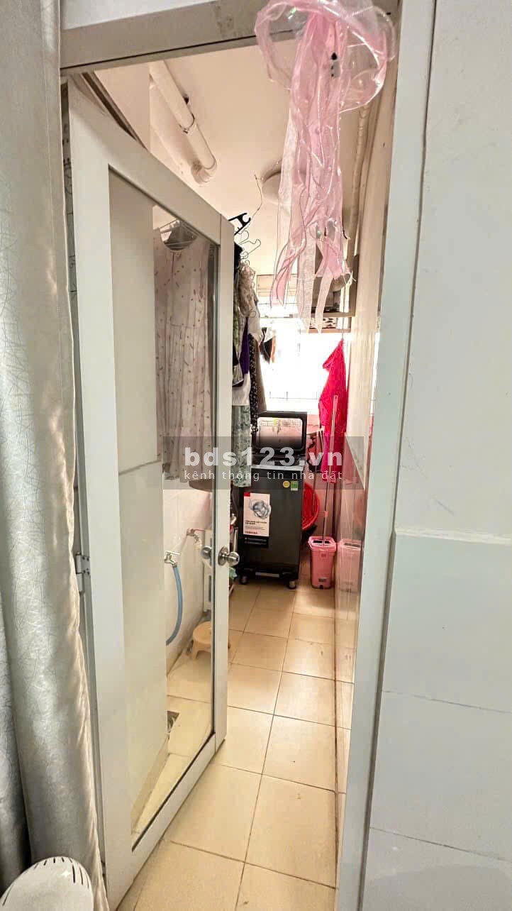 Chung cư Screc, Trường Sa, P12, Q3: 3p ngủ, 2wc 92m2 15tr/th