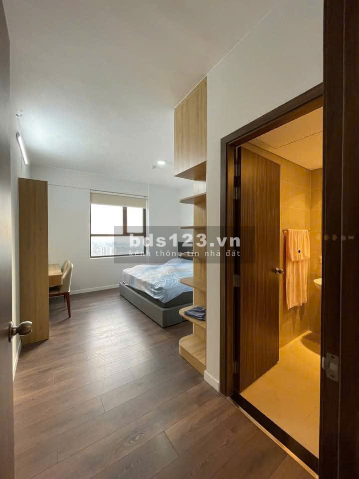 Chung cư Everich Lê Đại Hành, P15, Q11: 120m2, 2pn, 2wc, 18tr