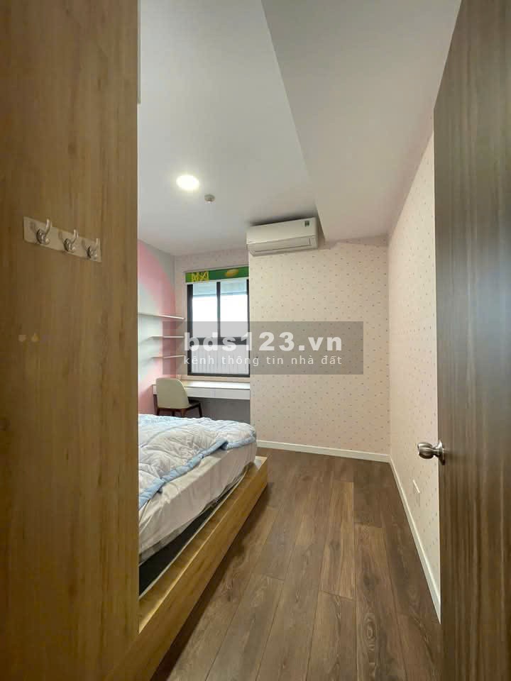 Chung cư Everich Lê Đại Hành, P15, Q11: 120m2, 2pn, 2wc, 18tr