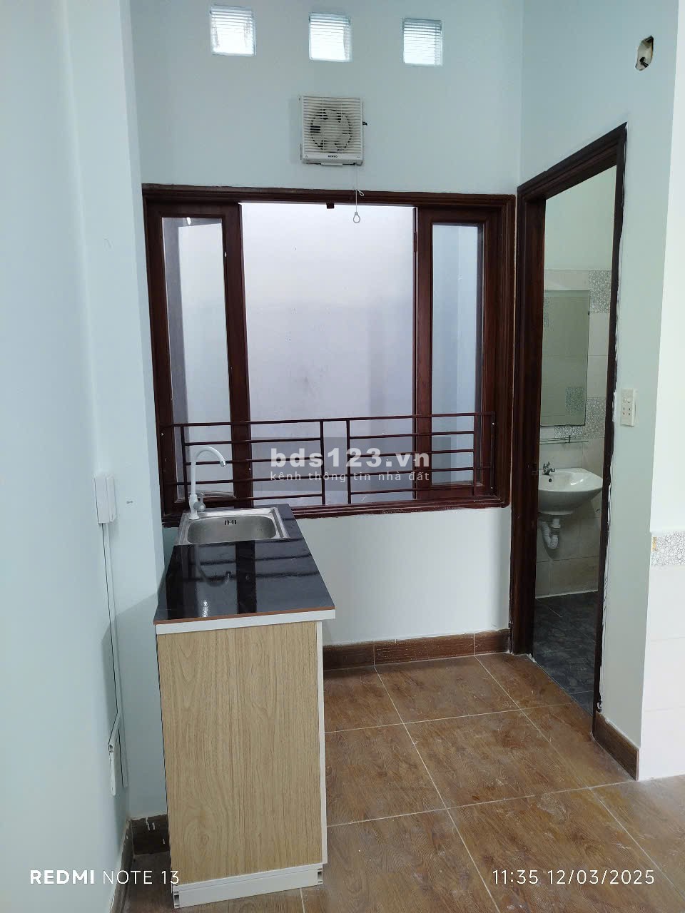 Cho thuê phòng CHDV Gò Vấp – Mới sơn sửa, sạch sẽ – Gía chỉ từ 3.5 triệu