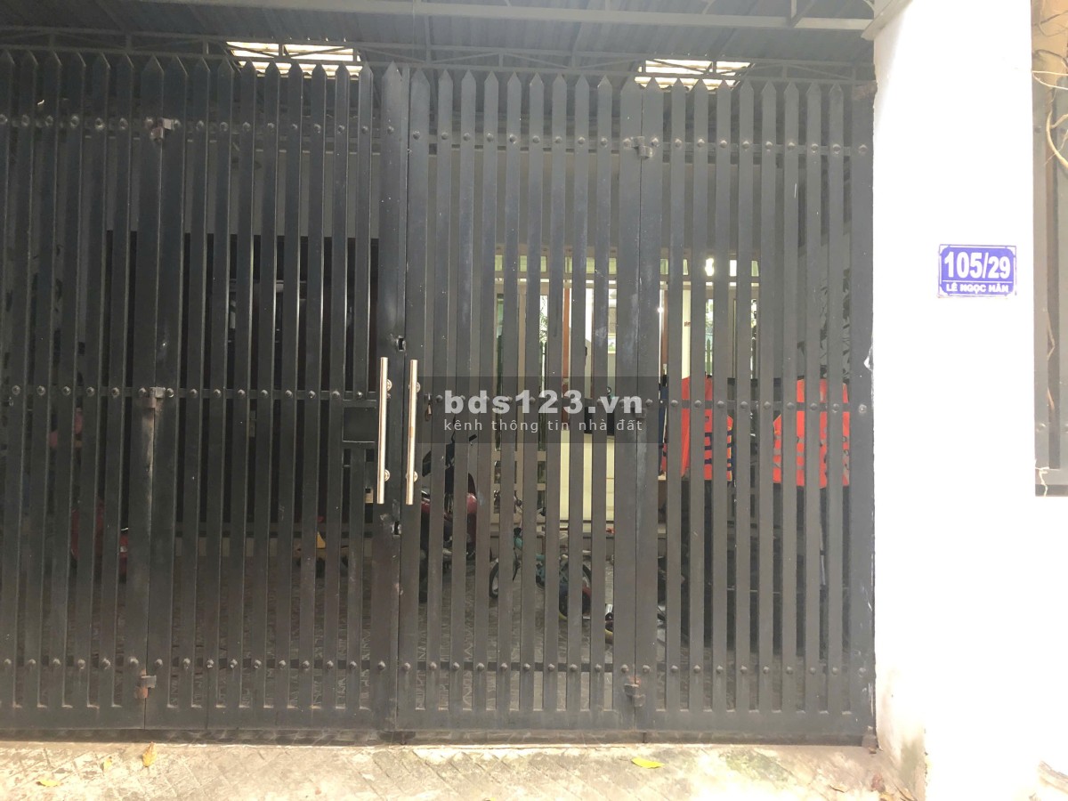 Bán nhà 1 trệt 1 lầu trung tâm TP Vũng Tàu, gần chợ, trường học, công viên bãi trước, cách biển 500m