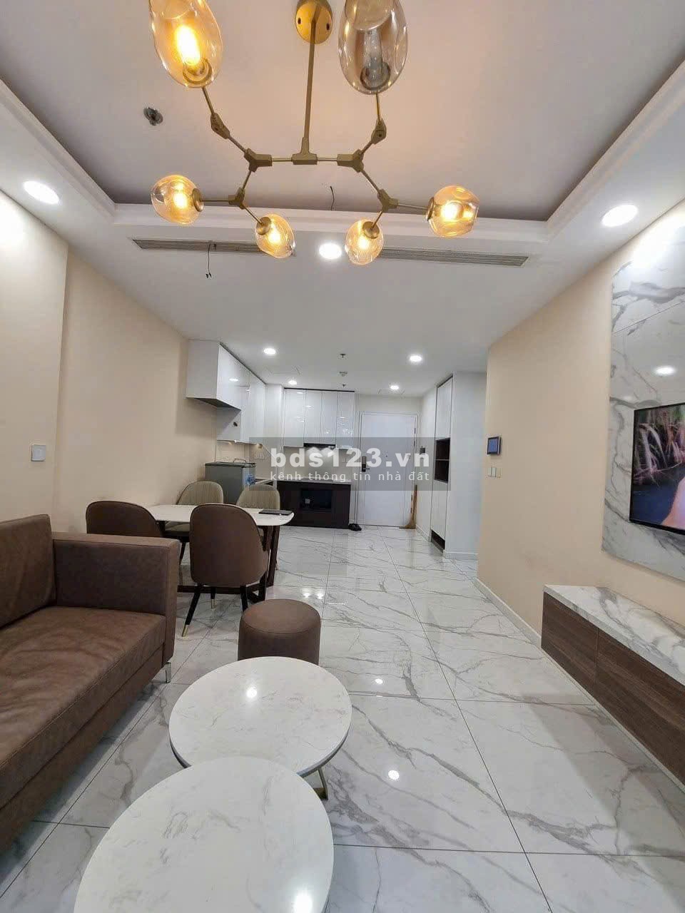 CCCC Republic Plaza, 18E Cộng Hoà, p4, TB, 55m2, 1PN, 13tr5/tháng.