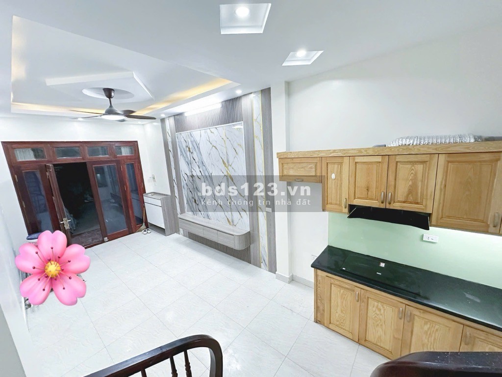 Bán nhà Tứ Hiệp, Thanh Trì, ô tô đỗ cổng, full nội thất