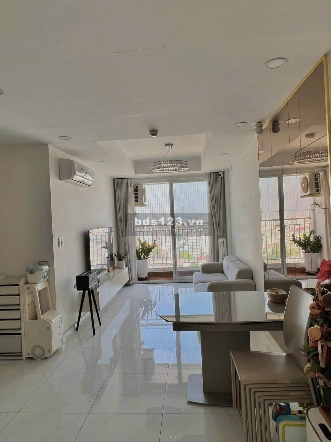 Cho thuê chung cư Carillon 7, Tân Thới Hoà, TP: 2p ngủ, 2wc, NT mới 12tr/th