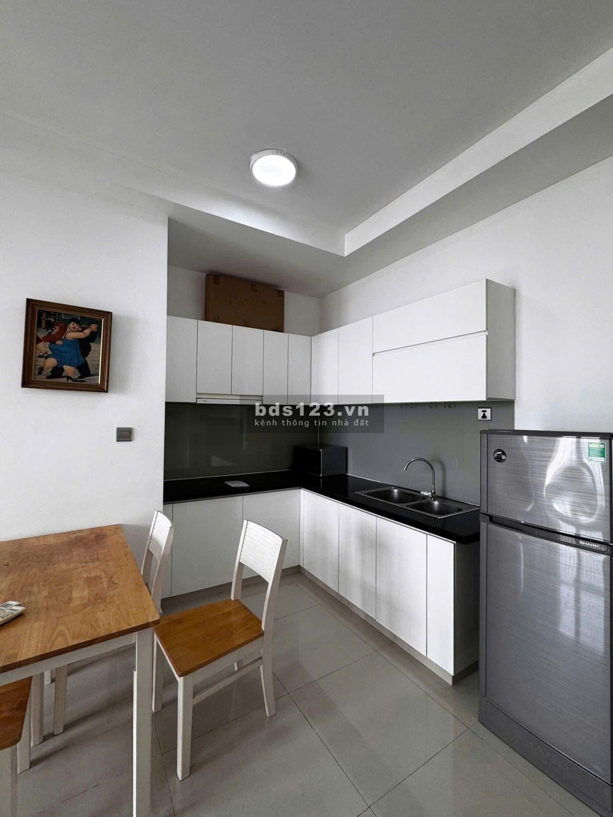 Chung cư 590, CMT8, P11, Quận 3: 95m2, 3p ngủ, 2wc, 14tr5/tháng