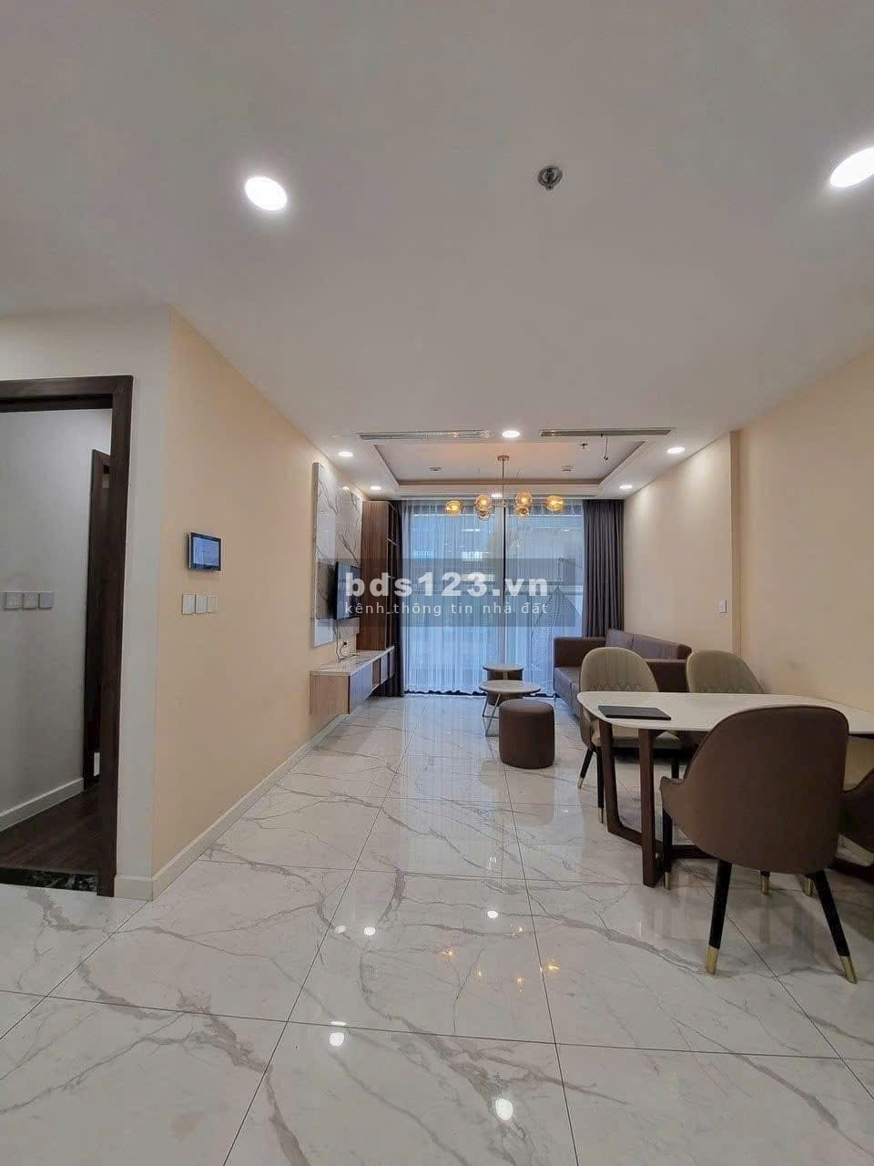 CCCC Republic Plaza, 18E Cộng Hoà, p4, TB, 55m2, 1PN, 13tr5/tháng.
