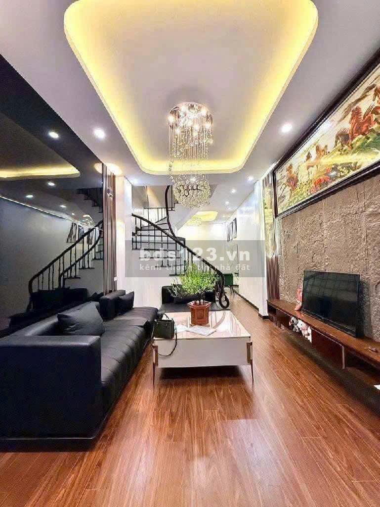 Bán lô góc.191 Minh Khai 50m2 5T Nhỉnh 6tỷ Hai Bà Trưng 0947913839