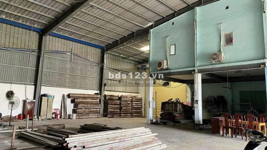 Cho thuê kho xưởng 800m2 gần đường Nguyễn Duy Trinh, Phú Hữu, Quận 9