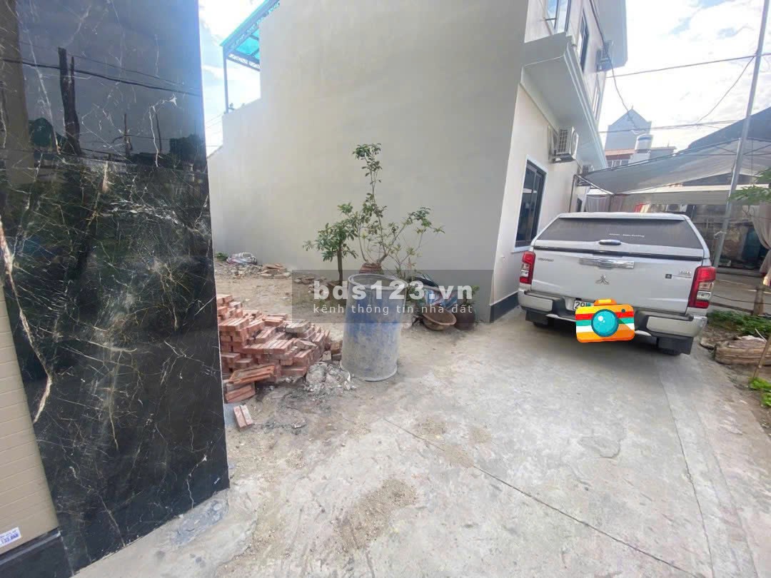 Bán nhà 56m2 Phúc Lợi, Long Biên, 2 mặt đường giá nhỉnh 5 tỷ