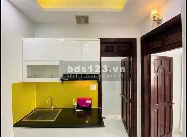 Chung cư Screc, P12, quận 3, nội thất, 2p, 2wc, 78m2, giá 14,5tr