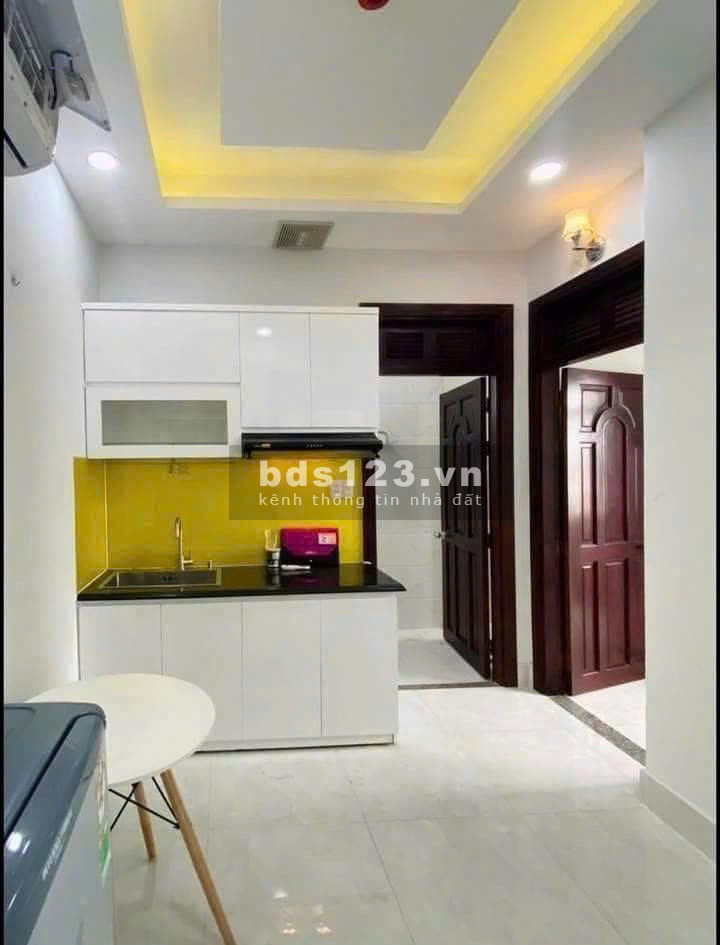Chung cư Screc, P12, quận 3, nội thất, 2p, 2wc, 78m2, giá 14,5tr