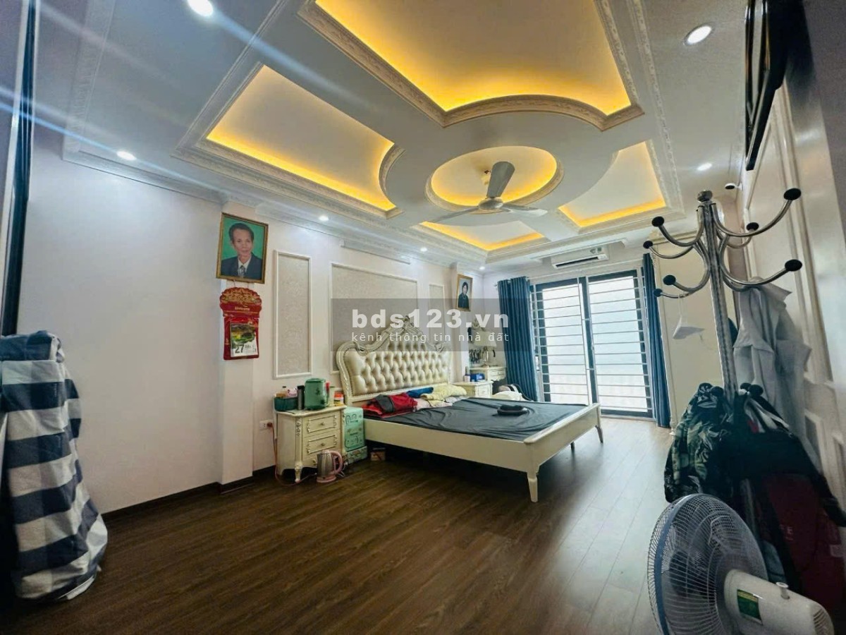 Bán Gấp Nhà 43m 4T MT3.6m giá nhinh 6Tỷ. Ngõ Quỳnh Hai Bà Trưng 0947913839
