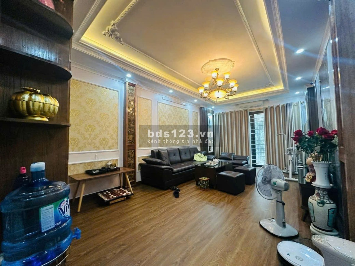 Bán Gấp Nhà 43m 4T MT3.6m giá nhinh 6Tỷ. Ngõ Quỳnh Hai Bà Trưng 0947913839