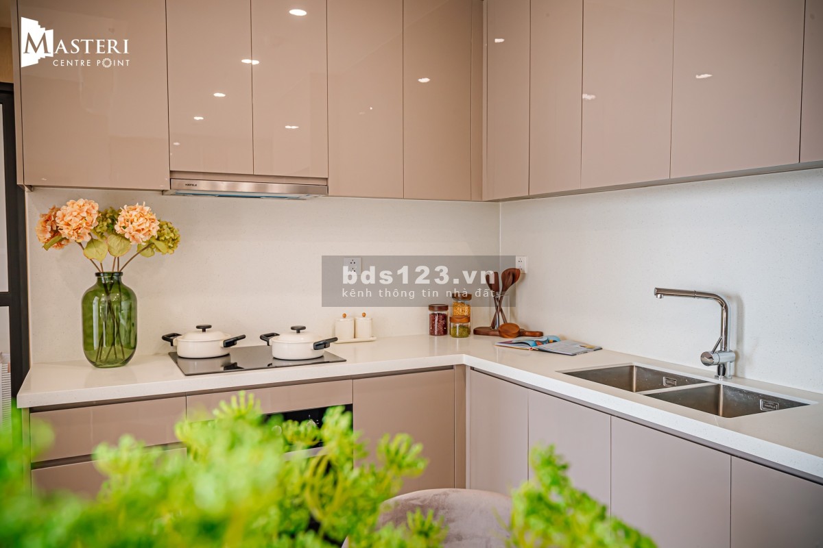 Bán gấp 1PN giá tốt 3,4 tỷ, view trực diện hồ bơi Đông Nam, Masteri Point Vinhomes Grand Park Q9