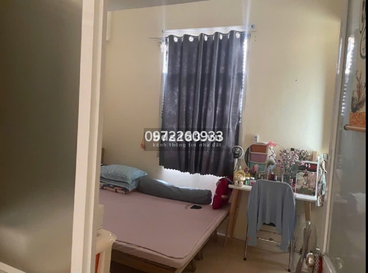 Bán căn hộ đường Vũ Phạm Hàm, giao thông thuận tiện, ô tô đậu thoải mái. Giá 4,55 tỷ