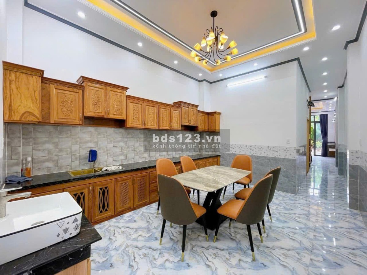 Vị trí đắc địa Tân Phú, Nhà 4 tầng, Nở hậu hơn 4m, Sổ đẹp - Sẵn DT thuê 136 triệu/năm - Giá chỉ 7 tỷ